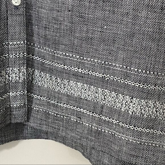 Norton McNaughton Women’s Button Down Linen Gray Top. Size Small. - Picture 6 of 11